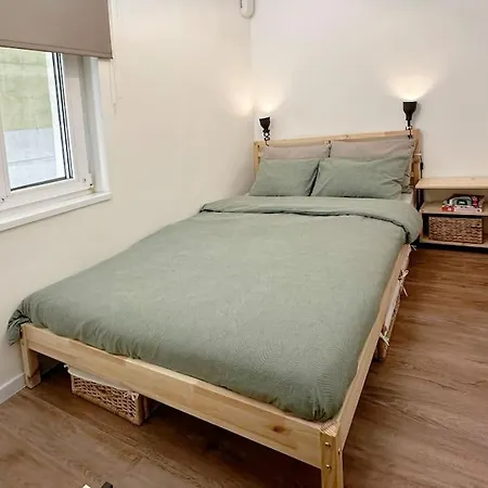 Urban Heaven Hideout, Cozy In Prime Center Apartment *